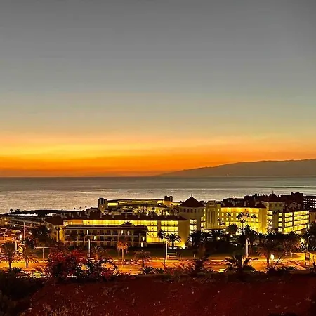 Fantastic With Ocean View * 아데제